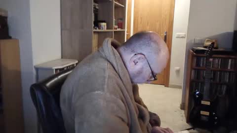 Snapshot of 7thsojourn chatting on 5, 3, 2025  Papi  online show from 5, 3, 2025