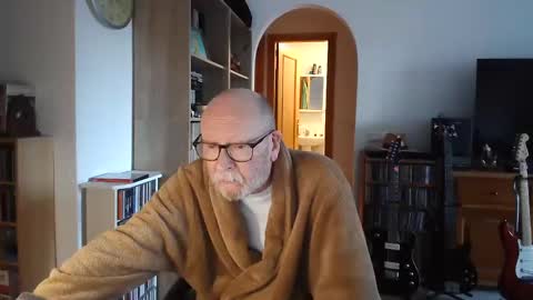 Snapshot of 7thsojourn chatting on 9, 3, 2025  Papi  online show from 9, 3, 2025