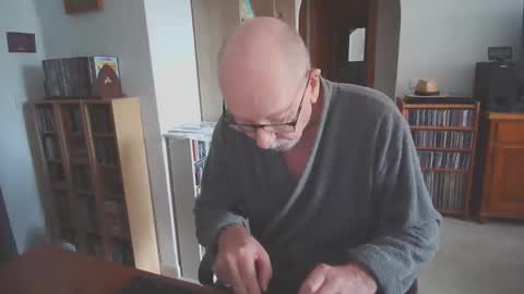 Snapshot of 7thsojourn chatting on 11, 10, 2025  Papi  online show from 11, 10, 2025