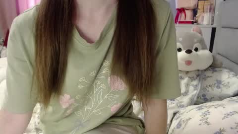 Snapshot of 888brown_eyes888 chatting on 24, 2, 2025 888Brown eyes888 online show from 24, 2, 2025