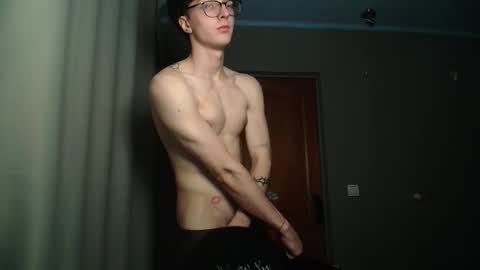 Snapshot of 8_goat chatting on 22, 10, 2025 Phillip online show from 22, 10, 2025