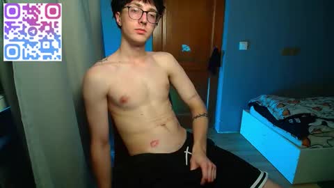 Snapshot of 8_goat chatting on 25, 10, 2025 Phillip online show from 25, 10, 2025