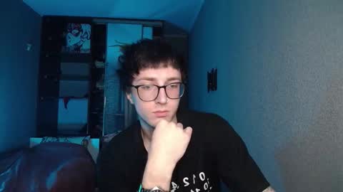 Snapshot of 8_goat chatting on 5, 12, 2025 Phillip online show from 5, 12, 2025