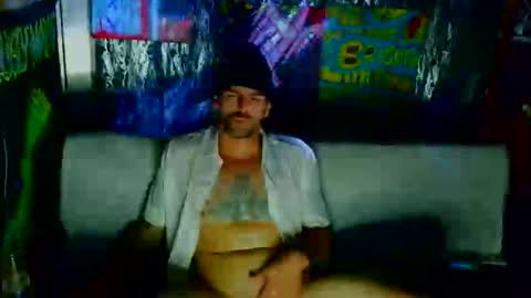 Snapshot of 8inspyder chatting on 19, 10, 2025 EvelDicknievel1 online show from 19, 10, 2025