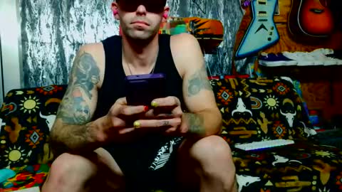 Snapshot of 8inspyder chatting on 14, 11, 2025 EvelDicknievel1 online show from 14, 11, 2025