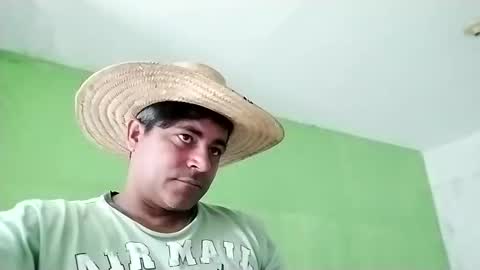 9vinhocamshow online show from 25, 12, 2024