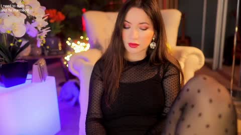 Snapshot of _1s___ chatting on 2, 12, 2025 Sophia online show from 2, 12, 2025