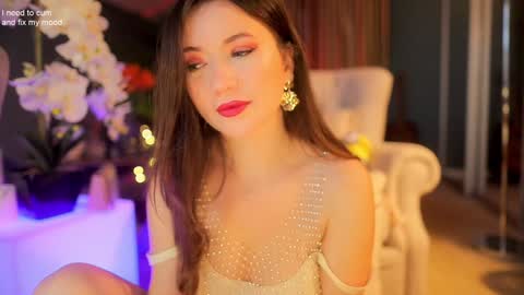 Snapshot of _1s___ chatting on 5, 12, 2025 Sophia online show from 5, 12, 2025