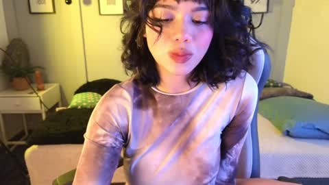 Snapshot of _abigaill_1 chatting on 13, 12, 2024 abigaill online show from 13, 12, 2024