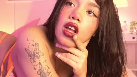 Snapshot of _abigaill_1 chatting on 2, 2, 2025 abigaill online show from 2, 2, 2025