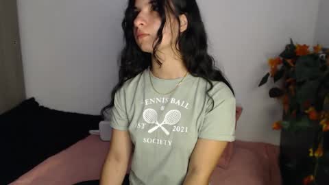 Snapshot of _abrill_20 chatting on 26, 11, 2025 _abrill_20 online show from 26, 11, 2025