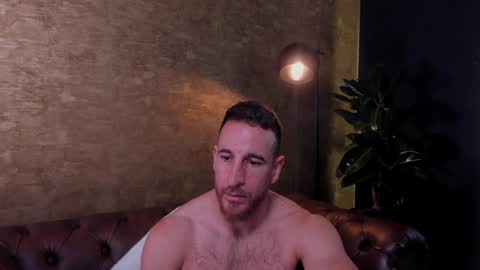 Snapshot of _adamcoper_ chatting on 15, 12, 2024 _adamcoper_ online show from 15, 12, 2024
