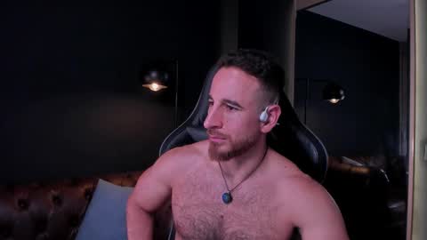 Snapshot of _adamcoper_ chatting on 3, 10, 2025 _adamcoper_ online show from 3, 10, 2025