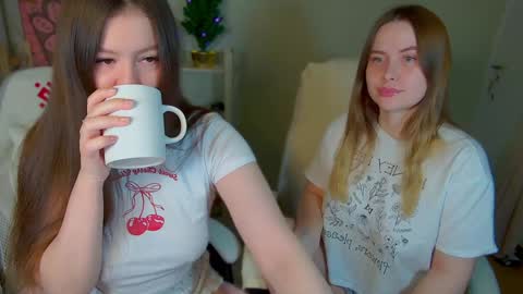 Snapshot of _aein_emy_ chatting on 11, 1, 2025 Emy online show from 11, 1, 2025