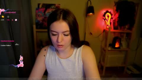 Snapshot of _aein_emy_ chatting on 4, 3, 2025 Emy online show from 4, 3, 2025