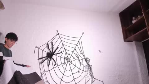 Snapshot of _alexandersawyer_ chatting on 16, 10, 2025 Alexander online show from 16, 10, 2025