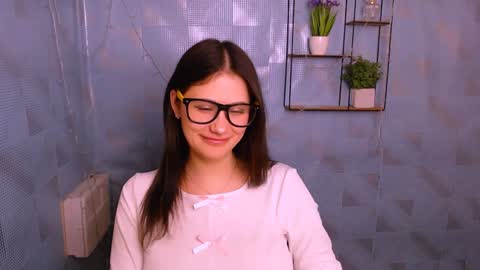 Snapshot of _alicecandy_ chatting on 6, 1, 2025 Alice online show from 6, 1, 2025