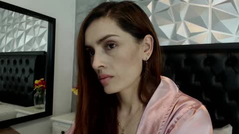 Snapshot of _aline_hall chatting on 9, 12, 2024 Alline Hall online show from 9, 12, 2024