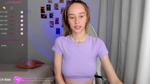 Snapshot of _alissaa_ chatting on 27, 1, 2025 Alice online show from 27, 1, 2025