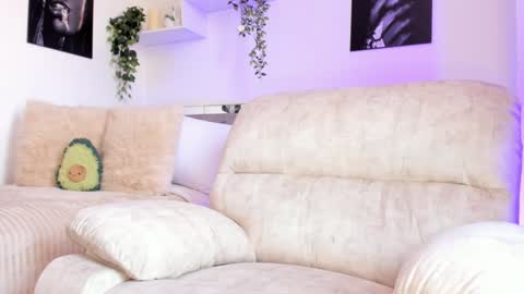 Karo online show from 4, 12, 2024