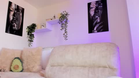 Karo online show from 11, 1, 2025