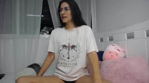 _amywhite online show from 7, 12, 2024