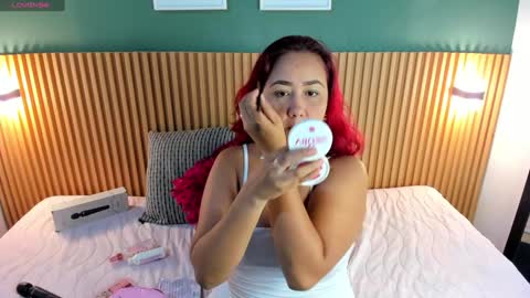 Ana Victoria online show from 10, 1, 2025