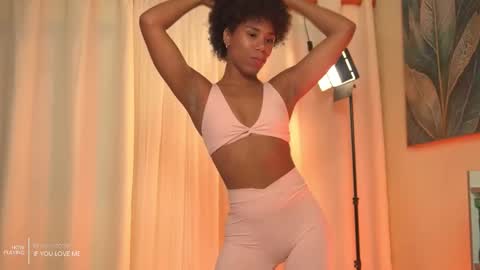 Snapshot of _angeleyes chatting on 16, 9, 2025 Angie -  online show from 16, 9, 2025