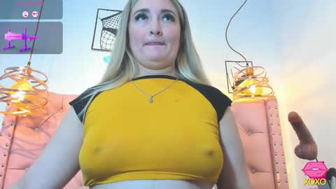 _antonella_11 online show from 13, 1, 2026