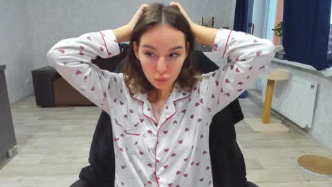 Arina online show from 2, 12, 2024