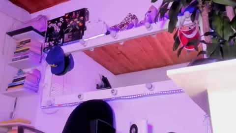 Snapshot of _asscutebig_ chatting on 7, 2, 2026 fer online show from 7, 2, 2026