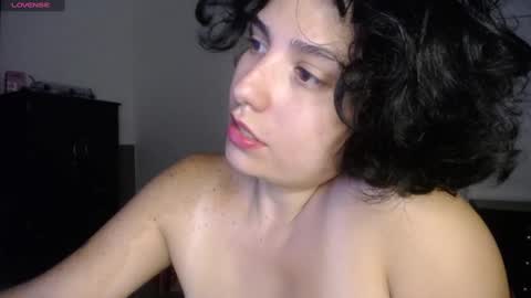 Snapshot of _atenea_golden chatting on 18, 1, 2025 atenea online show from 18, 1, 2025