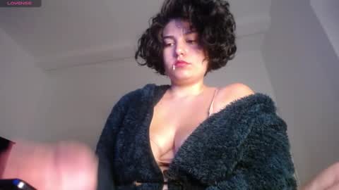 Snapshot of _atenea_golden chatting on 23, 1, 2025 atenea online show from 23, 1, 2025