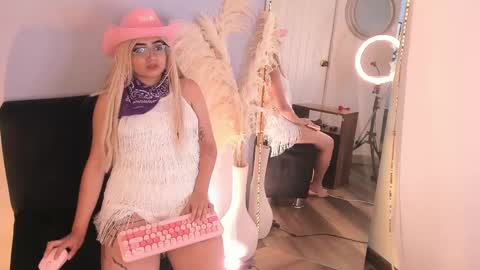 ATENEA online show from 16, 1, 2025