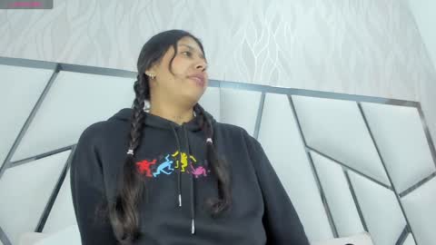Snapshot of _aurora18 chatting on 28, 12, 2024 Aura online show from 28, 12, 2024