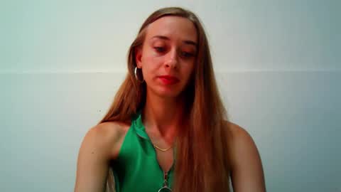 _aurora_sweet online show from 23, 9, 2025