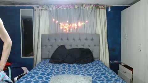 _azalea_65 online show from 5, 10, 2025