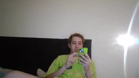 Snapshot of _bbyboy chatting on 9, 11, 2025 bbyboy online show from 9, 11, 2025