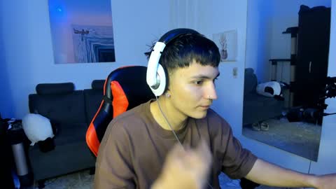 B L A K E online show from 16, 12, 2024