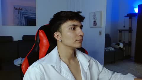 B L A K E online show from 30, 1, 2025