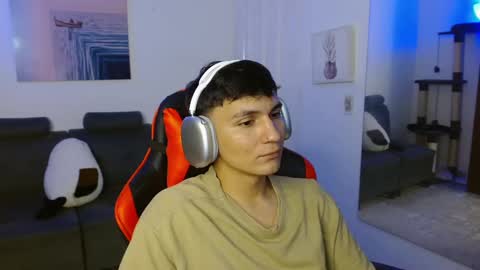 B L A K E online show from 12, 2, 2025