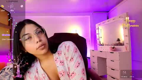 Snapshot of _blind_melon_ chatting on 21, 10, 2025 _blind_melon_ online show from 21, 10, 2025