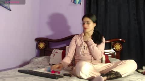 Snapshot of _boombom__ chatting on 26, 10, 2025 _boombom__ online show from 26, 10, 2025