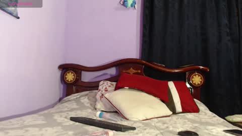 Snapshot of _boombom__ chatting on 27, 10, 2025 _boombom__ online show from 27, 10, 2025