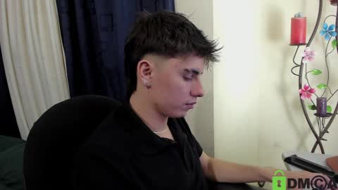 Snapshot of _broken_47 chatting on 17, 12, 2024 FELIPE CAMACHO dont forget to support me with a little hand up online show from 17, 12, 2024