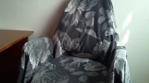 Snapshot of _bunny_b chatting on 4, 3, 2025 I will be back soon online show from 4, 3, 2025