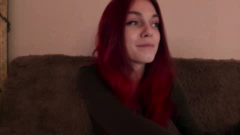 Snapshot of _caroline_coy chatting on 12, 10, 2025 Caroline online show from 12, 10, 2025