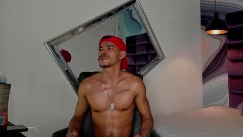 chris online show from 17, 9, 2025