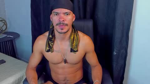 chris online show from 30, 9, 2025