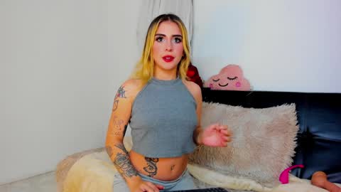  Chloe  online show from 12, 12, 2024